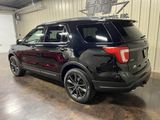 Used 2018 Ford Explorer XLT w/ Equipment Group 202A image 5