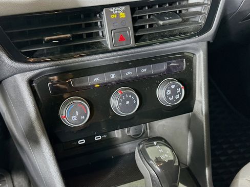 Used 2023 Volkswagen Taos S image 22