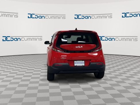 Used 2022 Kia Soul LX w/ Technology Package image 7