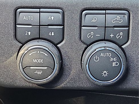 New 2026 Chevrolet Silverado 1500 LT image 21