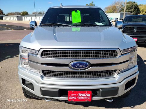 Used 2018 Ford F150 Platinum w/ Equipment Group 701A Luxury image 3