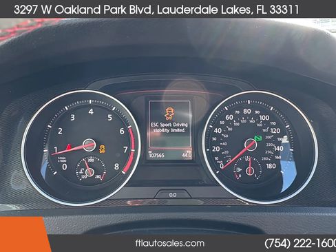 Used 2017 Volkswagen GTI S image 61