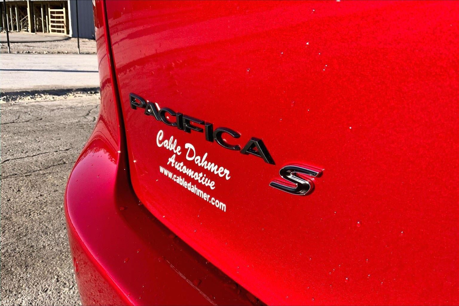 New 2026 Chrysler Pacifica Select w/ S Appearance Package FWD image 21
