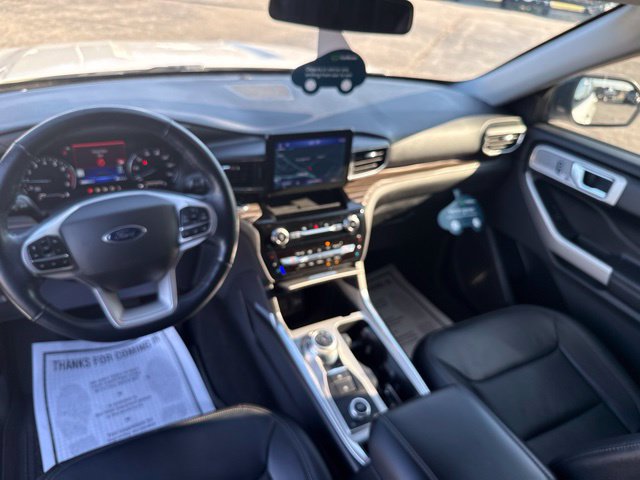 Used 2022 Ford Explorer Limited w/ Equipment Group 301A AWD/4WD image 25
