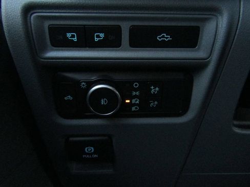 Used 2021 Ford F150 XLT w/ Equipment Group 302A High image 20