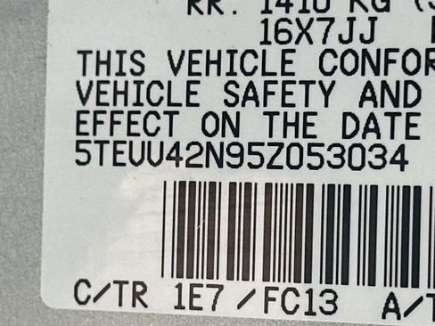 Used 2005 Toyota Tacoma 4x4 Access Cab image 25