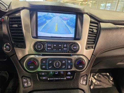 Used 2018 Chevrolet Tahoe Premier AWD/4WD image 18