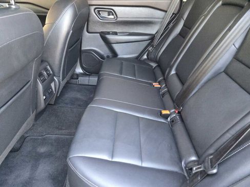 Used 2022 Nissan Rogue SL w/ SL Premium Package image 28