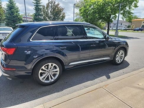 Used 2025 Audi Q7 3.0T Prestige w/ Prestige Package AWD/4WD image 15