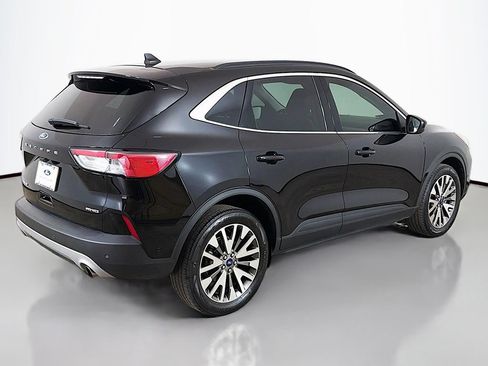 Used 2021 Ford Escape Titanium AWD/4WD image 13