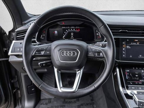 Used 2025 Audi Q7 2.0T Premium w/ Convenience Package AWD/4WD image 13