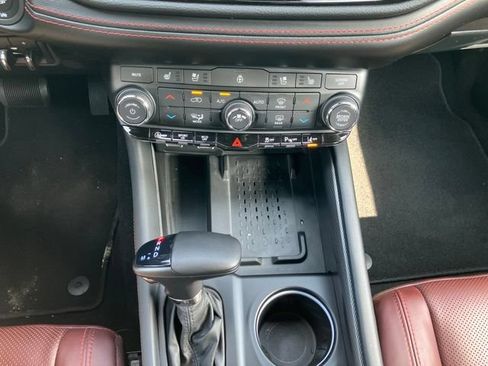 Used 2025 Dodge Durango GT AWD/4WD image 15