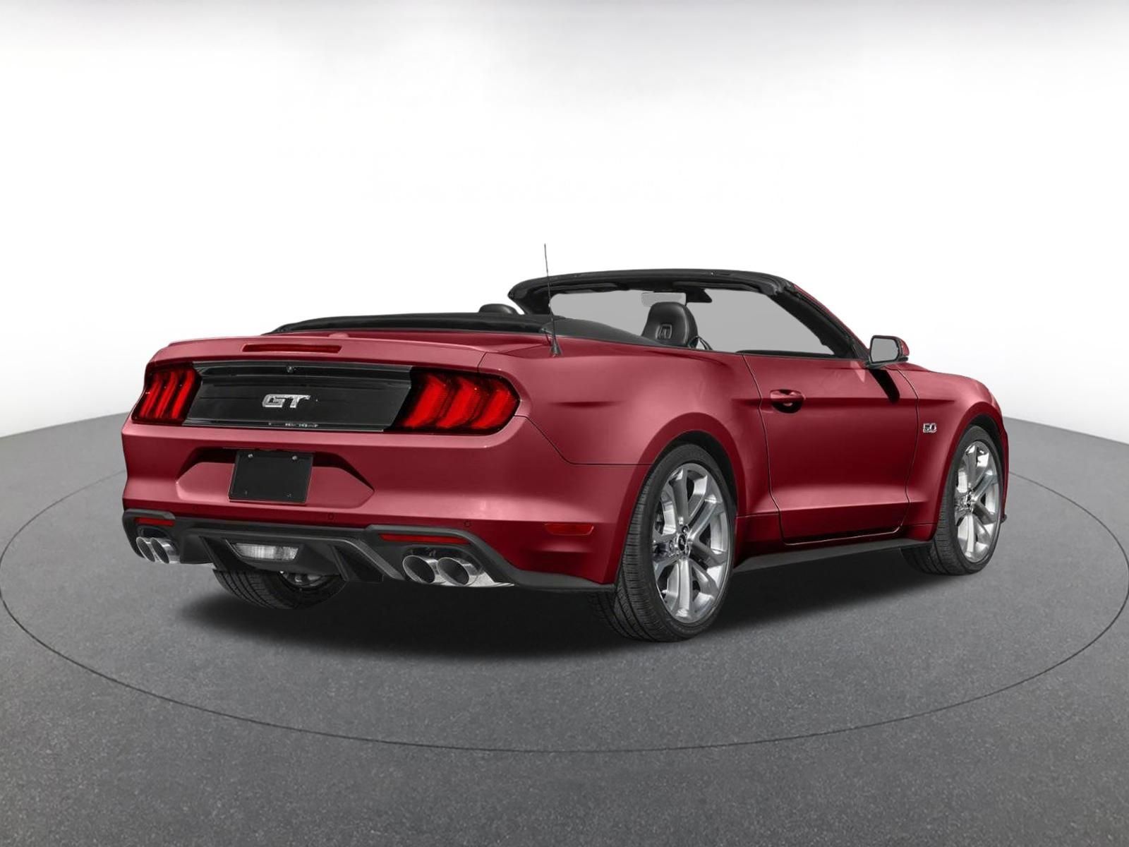 Used 2022 Ford Mustang GT Premium w/ GT Performance Package RWD image 2