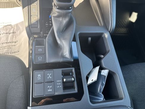 New 2024 Toyota Land Cruiser image 22