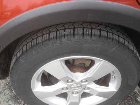 Used 2012 Suzuki SX4 Premium image 34