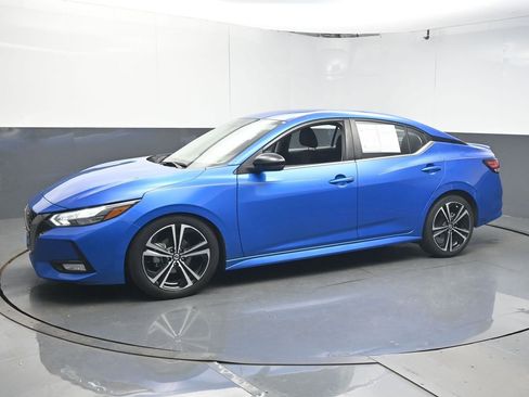 Used 2020 Nissan Sentra SR image 4