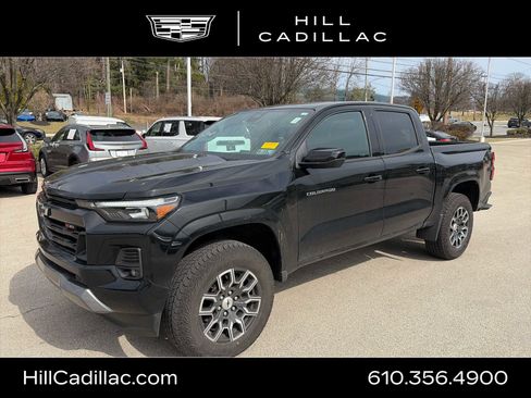Used 2023 Chevrolet Colorado Z71 w/ Z71 Convenience Package 2 image 1