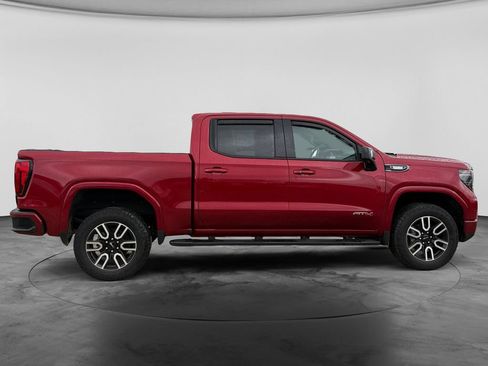 Used 2025 GMC Sierra 1500 AT4 w/ AT4 Preferred Package AWD/4WD image 11