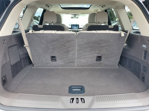 Certified 2024 Lincoln Aviator Reserve image 8