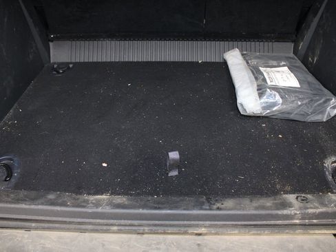 Used 2024 Ford Bronco Badlands image 16