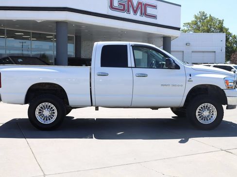 Used 2006 Dodge Ram 2500 Truck SLT w/ Trailer Tow Group AWD/4WD image 7