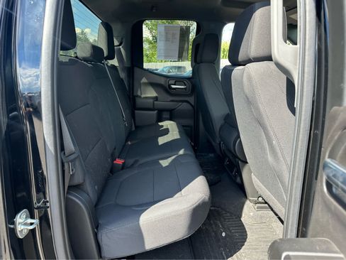 Used 2021 Chevrolet Silverado 1500 Custom AWD/4WD image 19