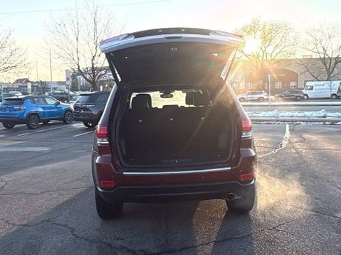 Used 2021 Jeep Grand Cherokee Limited image 30