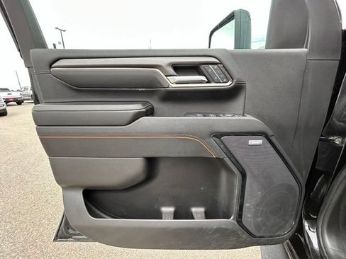 Used 2024 GMC Sierra 2500 AT4 w/ AT4 Premium Plus Package AWD/4WD image 34