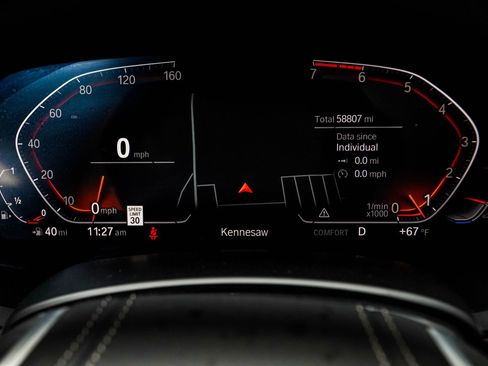 Used 2020 BMW X7 xDrive50i w/ Executive Package image 32