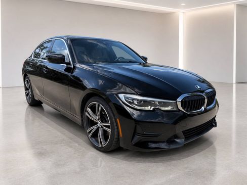 Used 2020 BMW 330i Sedan w/ Convenience Package RWD image 1