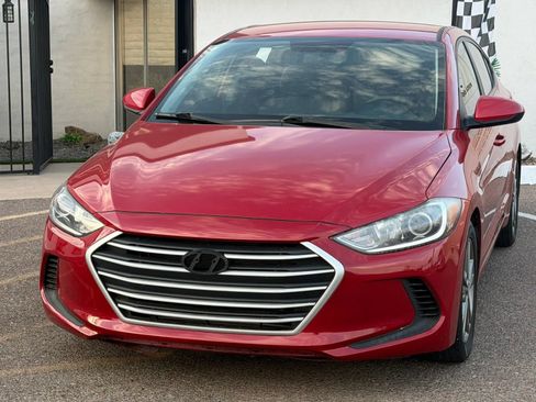 Used 2018 Hyundai Elantra SEL FWD image 5
