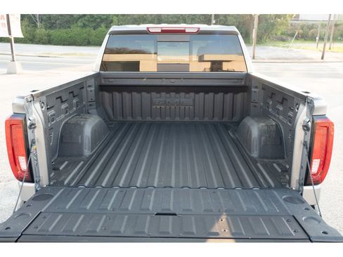 New 2026 GMC Sierra 1500 SLT w/ SLT Premium Plus Package image 36