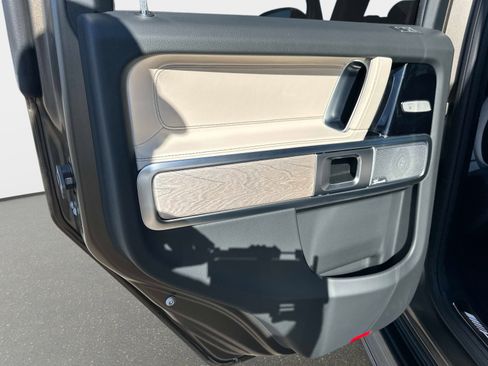 Used 2026 Mercedes-Benz G 63 AMG 4MATIC image 13