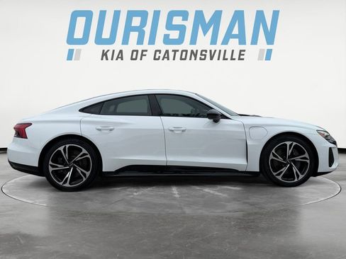 Used 2022 Audi e-tron GT Premium Plus w/ Performance Package image 7