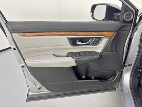 Used 2022 Honda CR-V Touring image 39