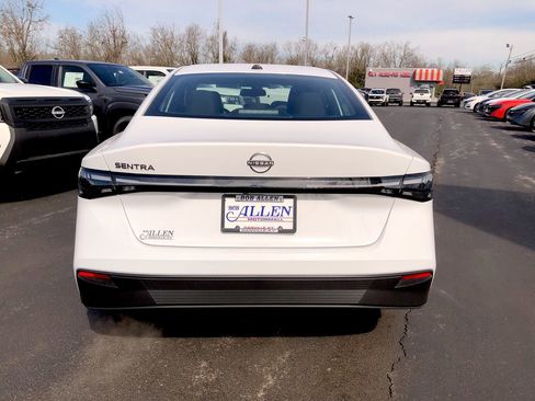 New 2026 Nissan Sentra SV w/ SV Convenience Package FWD image 19