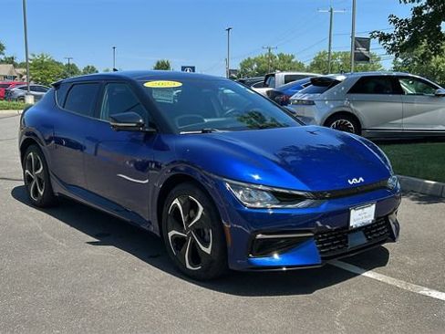 Used 2023 Kia EV6 GT-Line w/ GT-Line Suede Seat Package AWD/4WD image 2