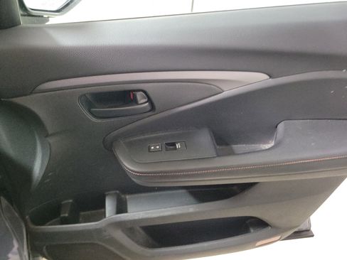 Used 2022 Honda Pilot TrailSport image 31