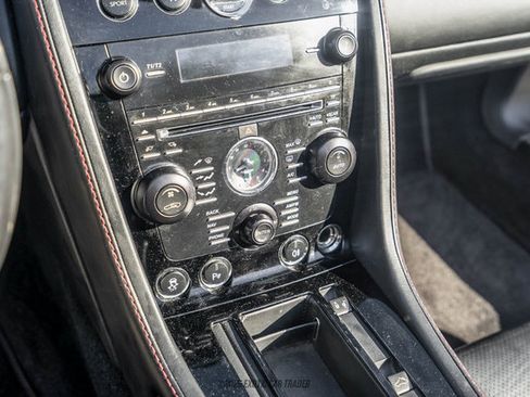 Used 2015 Aston Martin V8 Vantage GT RWD image 42
