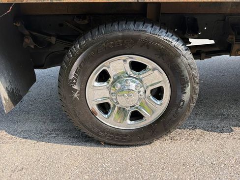 Used 2015 RAM 3500 Tradesman w/ Chrome Appearance Group AWD/4WD image 27