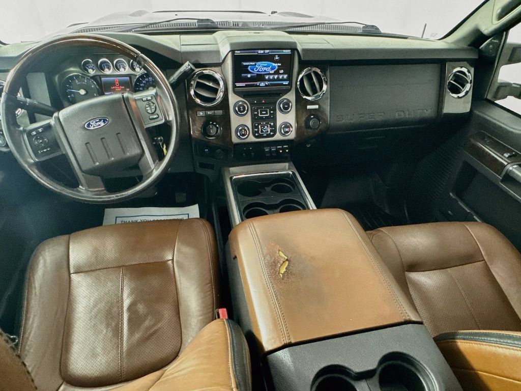 Used 2015 Ford F250 Platinum w/ FX4 Off-Road Package AWD/4WD image 27