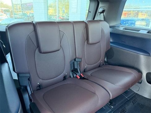 New 2025 Volkswagen ID. Buzz Pro S Plus image 5