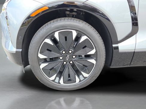 New 2026 Chevrolet Blazer EV RS w/ Super Cruise Package image 19