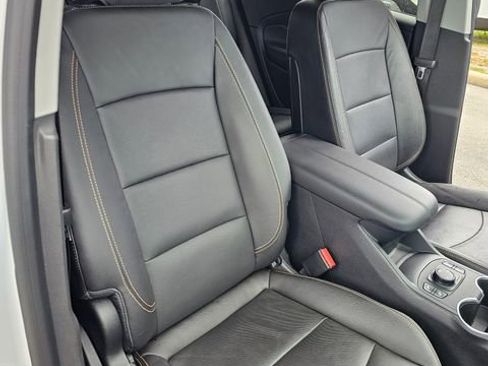 Used 2020 GMC Terrain SLT w/ Preferred Package AWD/4WD image 25