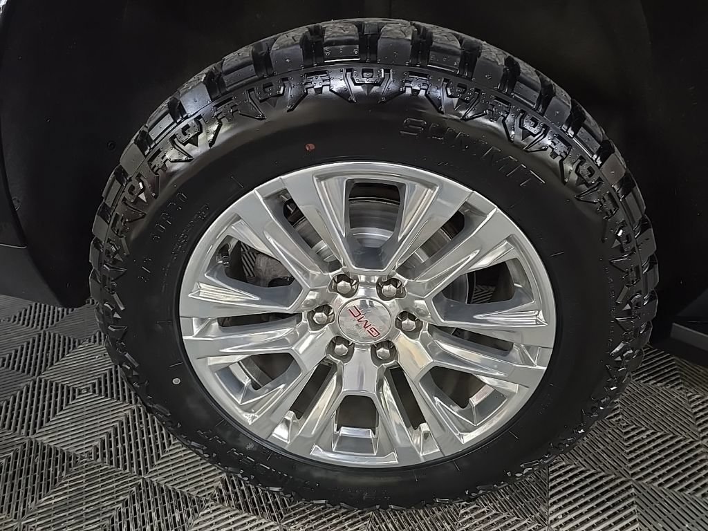 Used 2021 GMC Yukon Denali AWD/4WD image 14