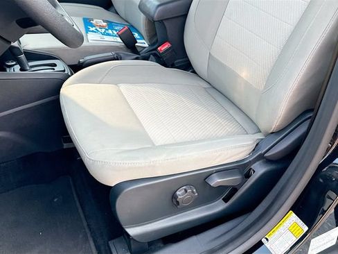 Certified 2022 Ford EcoSport S AWD/4WD image 26