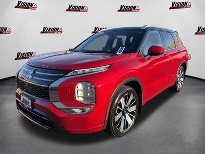 Used 2025 Mitsubishi Outlander SEL
