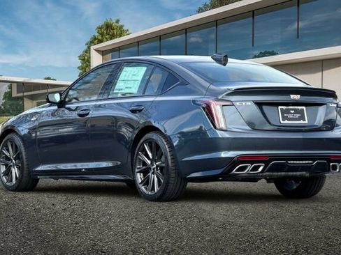 New 2026 Cadillac CT5 V image 6