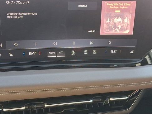 Used 2025 Audi A6 e-tron Premium w/ Ultra Package image 19