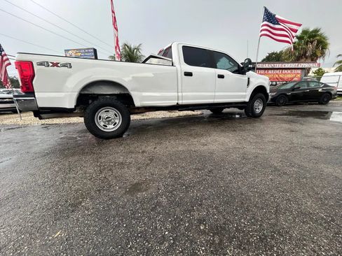 Used 2019 Ford F250 XL w/ Power Equipment Group AWD/4WD image 4